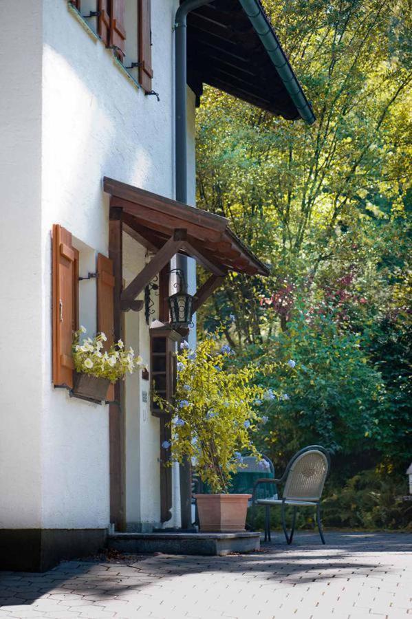 Ferienwohnungen Haus "Wildschuetz" เฟราเออเนา ภายนอก รูปภาพ