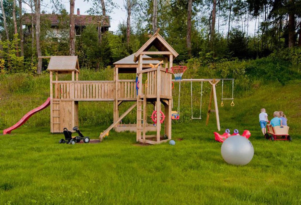 Ferienwohnungen Haus "Wildschuetz" เฟราเออเนา ภายนอก รูปภาพ