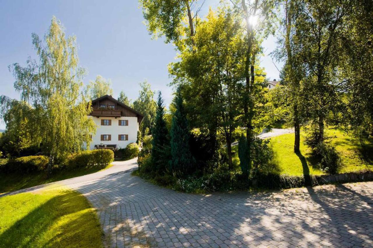 Ferienwohnungen Haus "Wildschuetz" เฟราเออเนา ภายนอก รูปภาพ