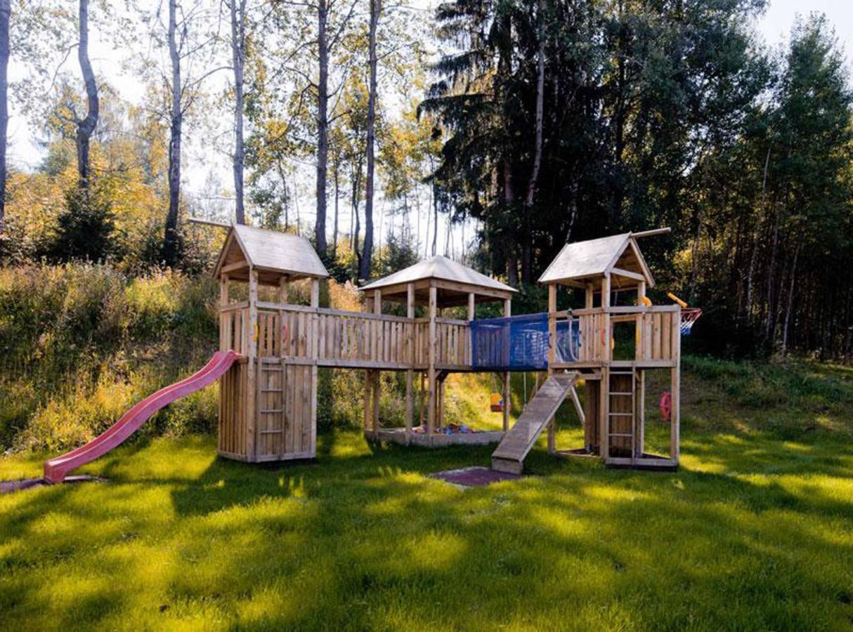 Ferienwohnungen Haus "Wildschuetz" เฟราเออเนา ภายนอก รูปภาพ